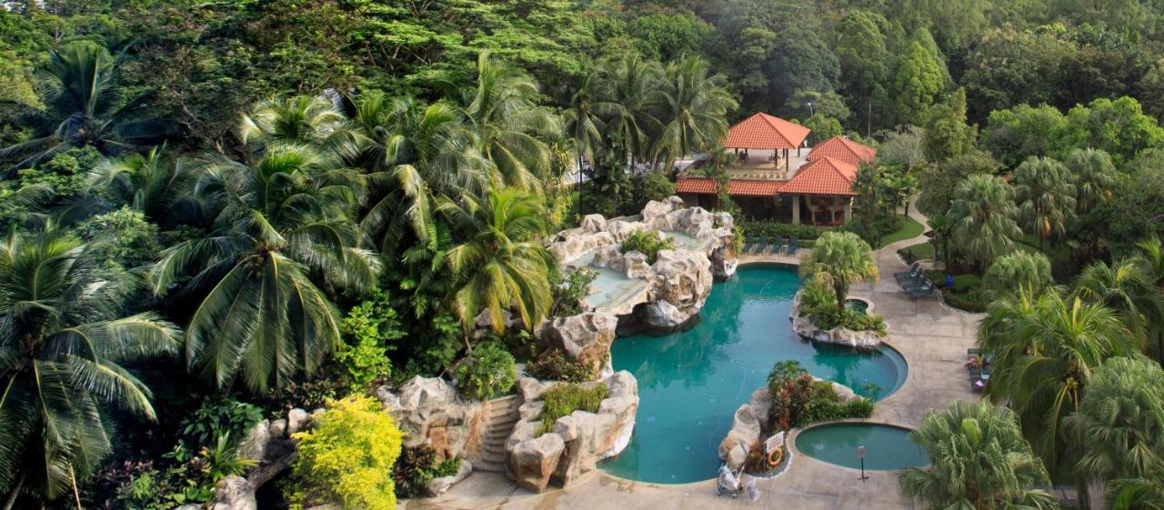 فندق رويال تشولان سيرمبان سِريمبان المظهر الخارجي الصورة The Rock Pool